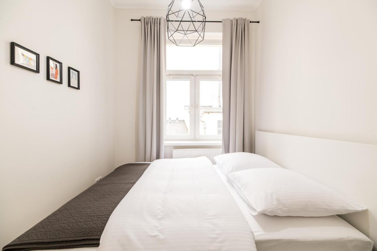 Native Apartments Czysta 5 Krakow Dış mekan fotoğraf